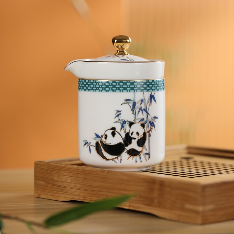 1760493579918307.jpg b.jpg